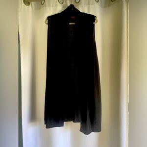 Sleeveless sweater jacket